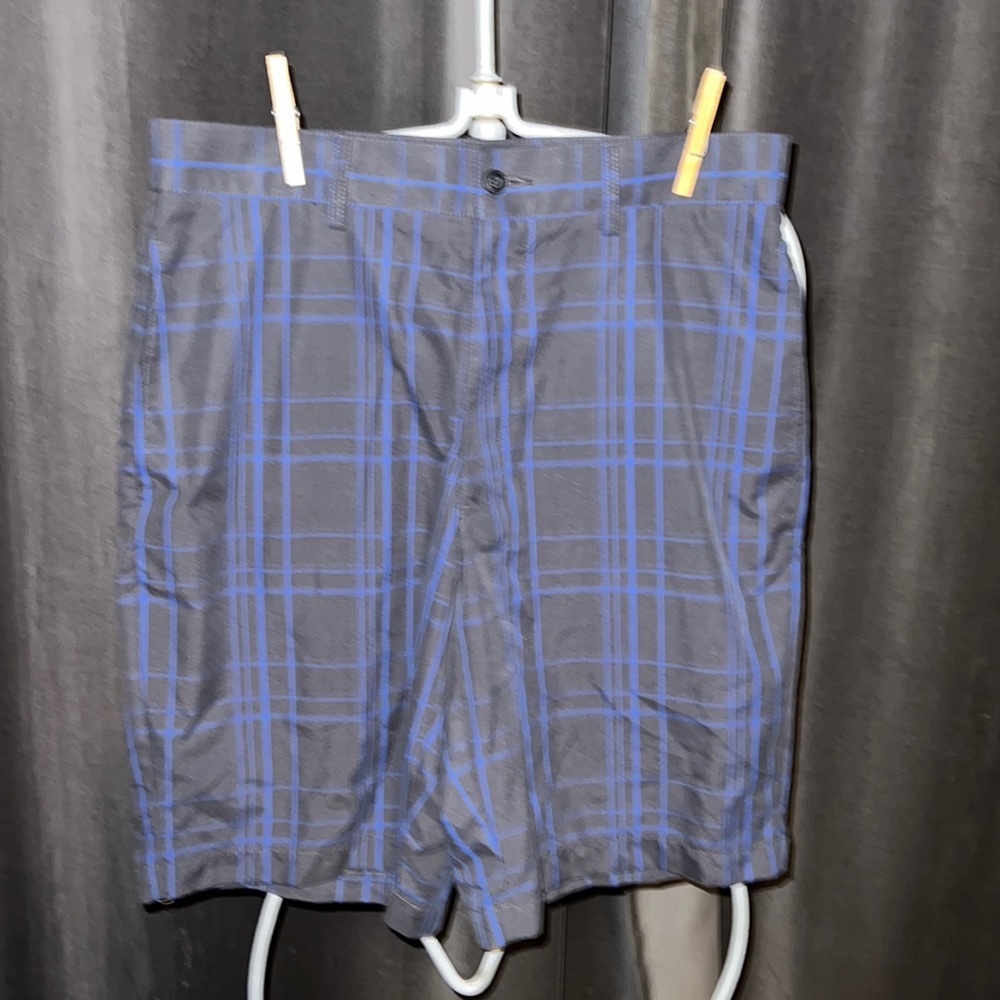 Mens top flight shorts never worn 32